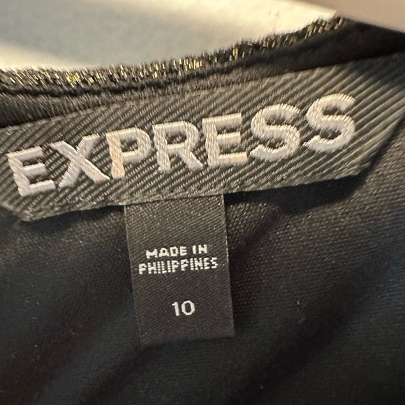 Metallic Bodycon Dress - Picture 4 of 4